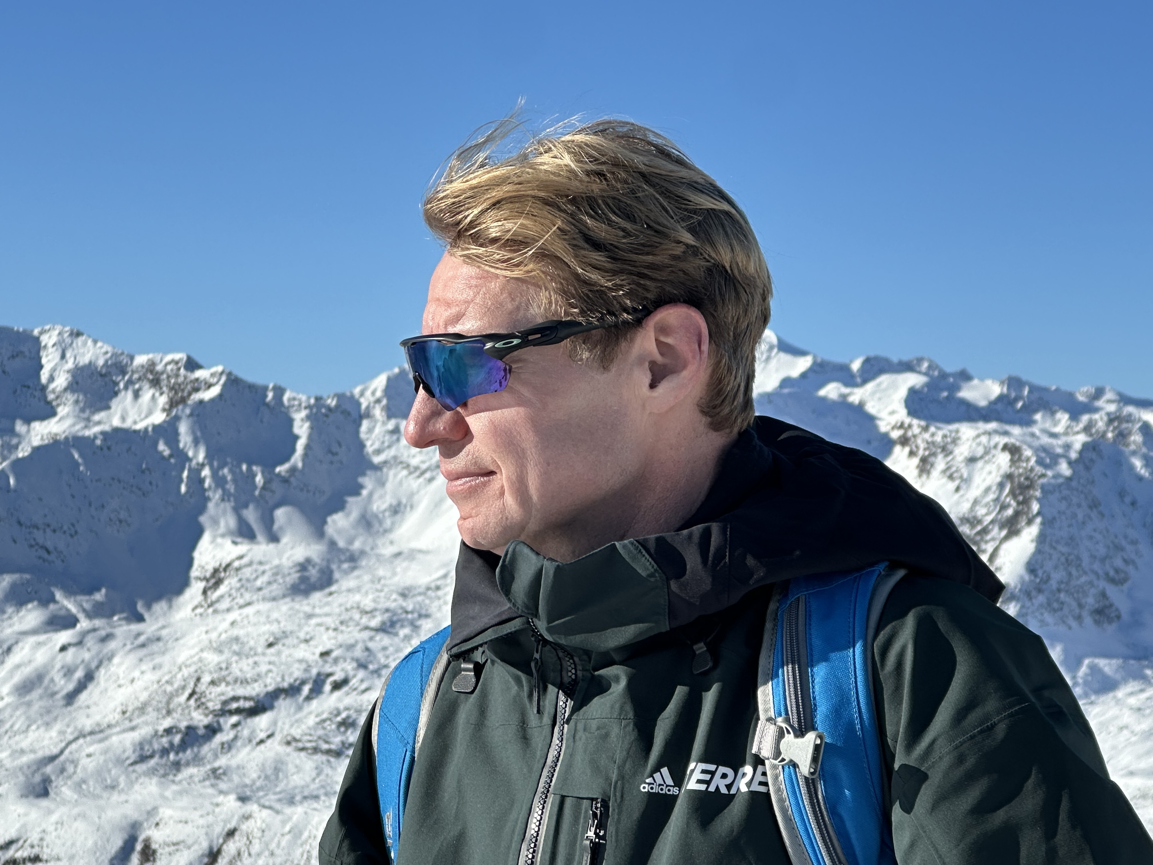 Quentin Hunter skiing in the mountains